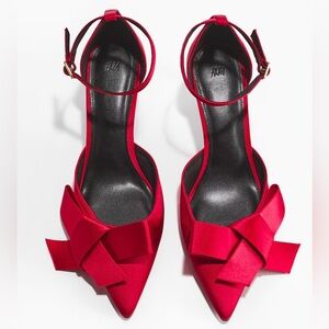 H&M Red Heels with Bow Accent - Size - NWT!